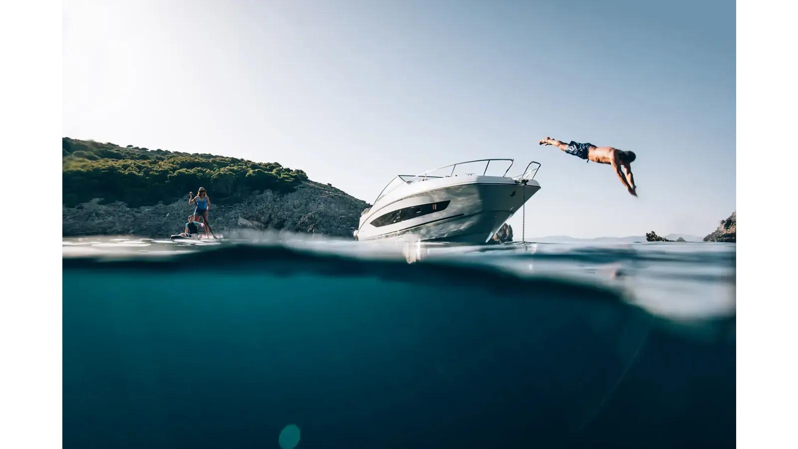 Лучшая цена на Beneteau Flyer 10