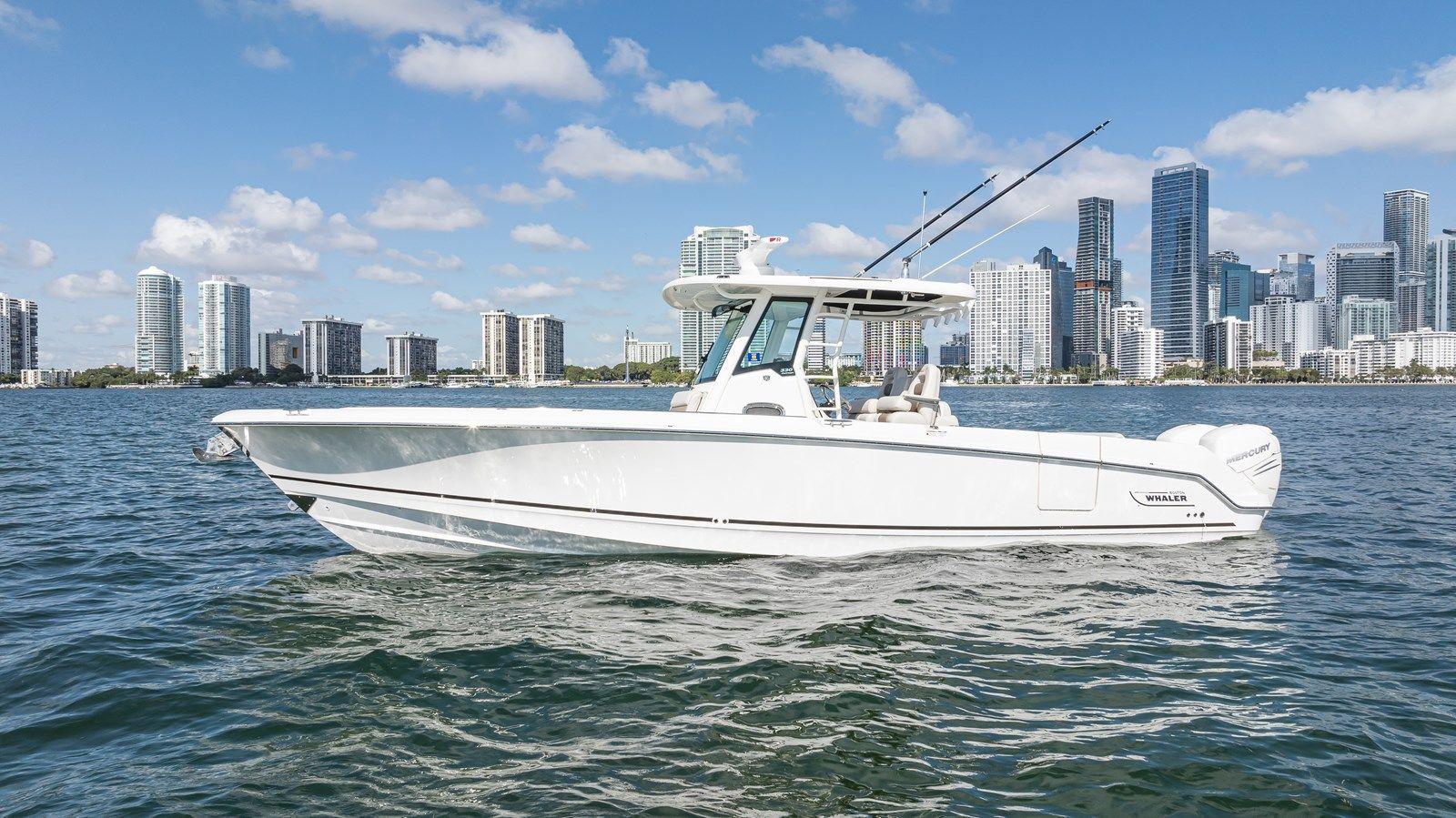 Лучшие предложения покупки яхты Boston Whaler 330 Outrage - Boston Whaler