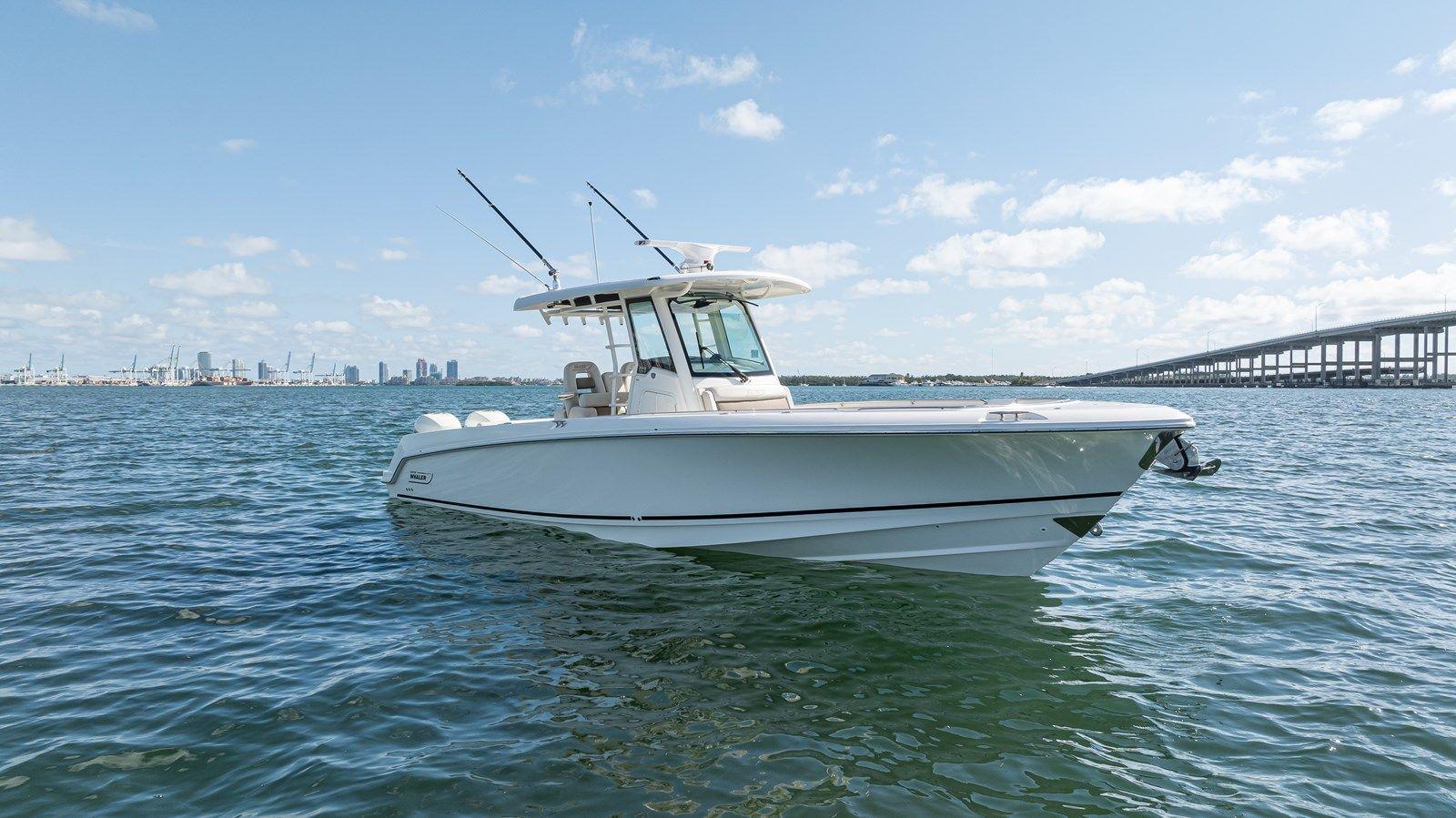 Стоимость яхты Boston Whaler 330 Outrage - Boston Whaler