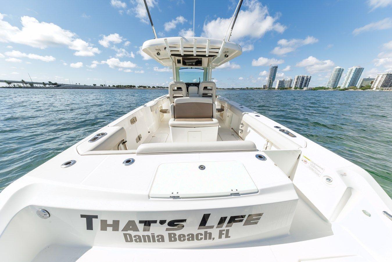 Лучшие предложения покупки яхты Boston Whaler 330 Outrage 330 Outrage