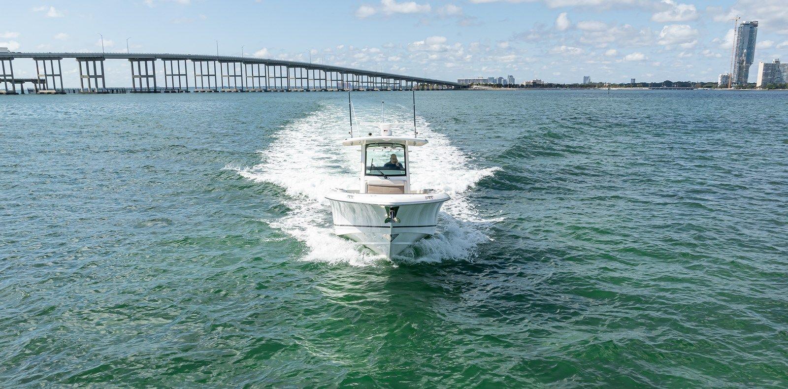 Boston Whaler 330 Outrage