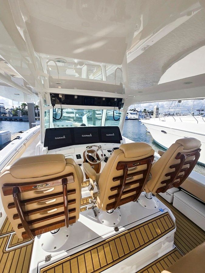 2023 HCB 53 Suenos - HCB yacht sale