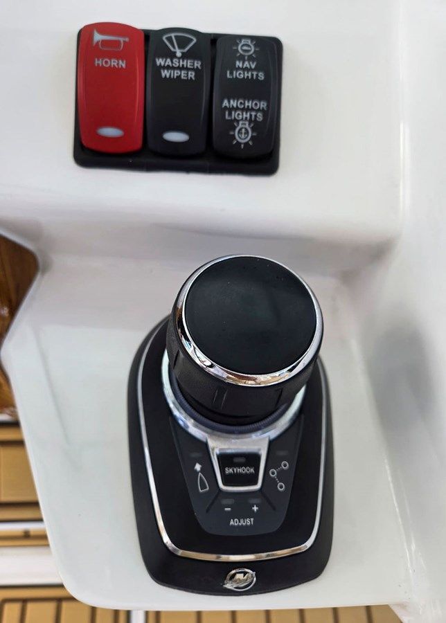 the best price on 2023 HCB 53 Suenos