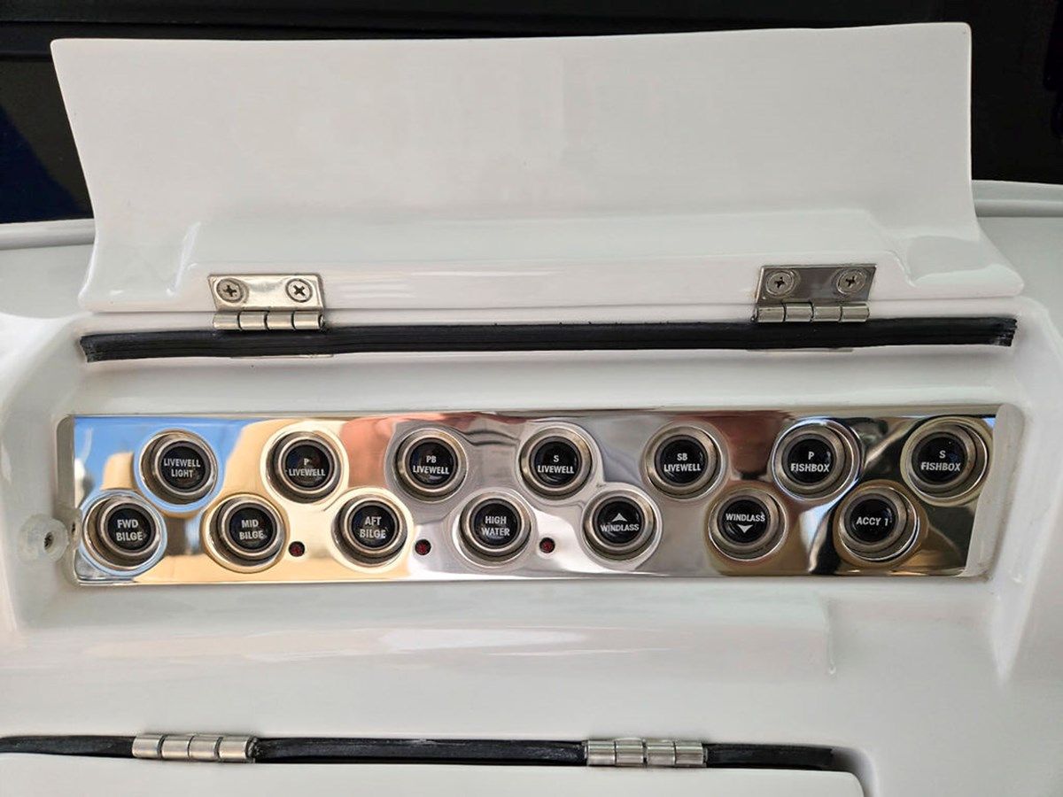 best yacht sales deals 2023 HCB 53 Suenos - HCB