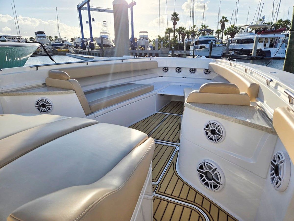 2023 HCB 53 Suenos 2023 yacht sale