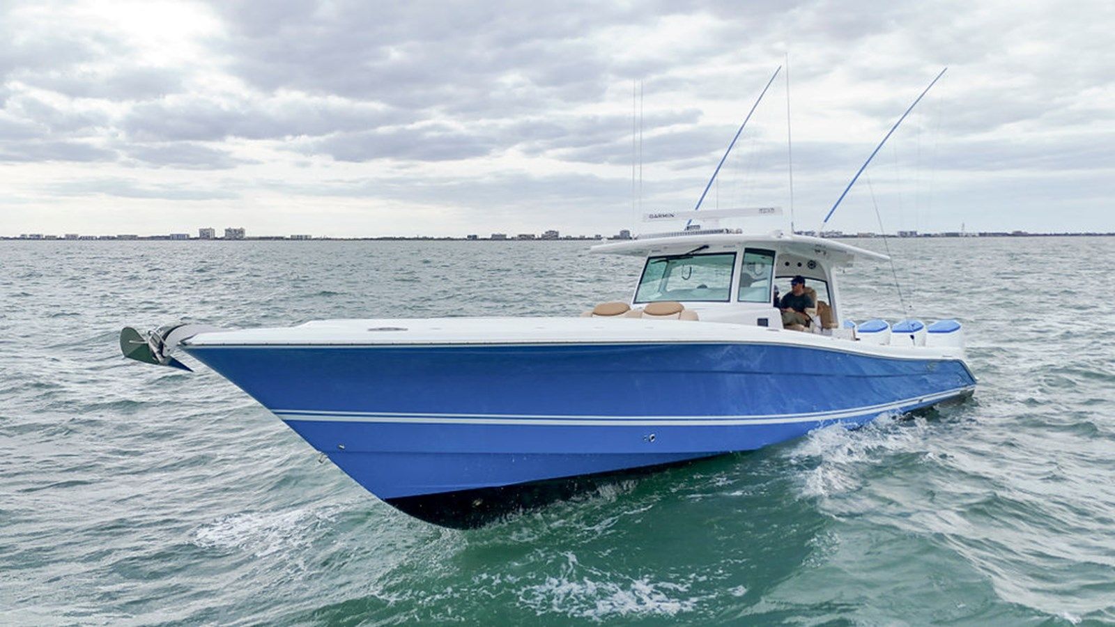 the best price on 2023 HCB 53 Suenos - HCB