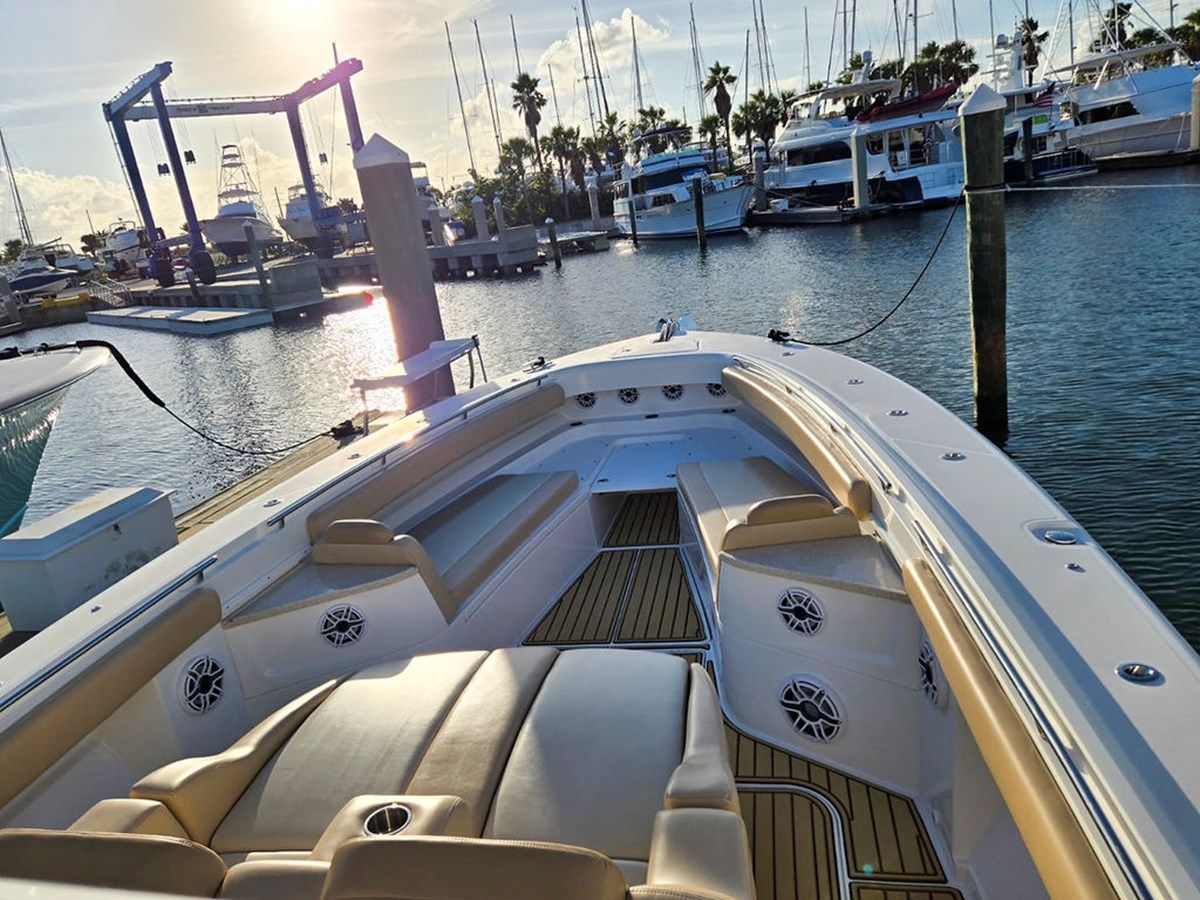 the best price on 2023 HCB 53 Suenos - HCB