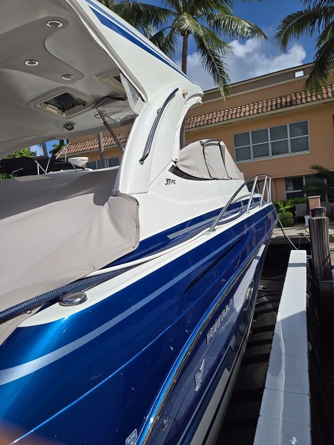 Лучшая цена на Happy Ours 2017