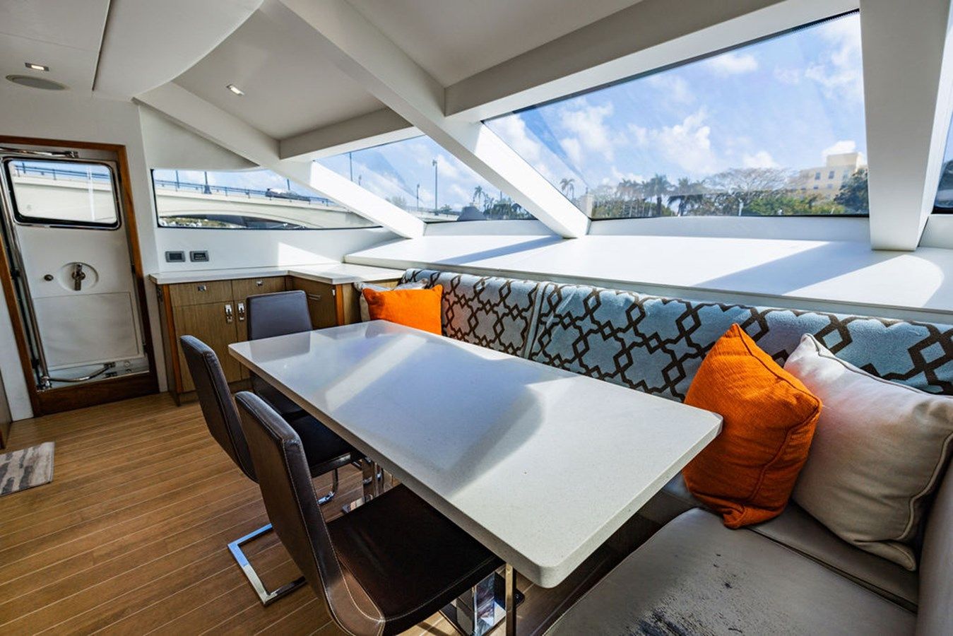 H2ome - Hatteras yacht sale