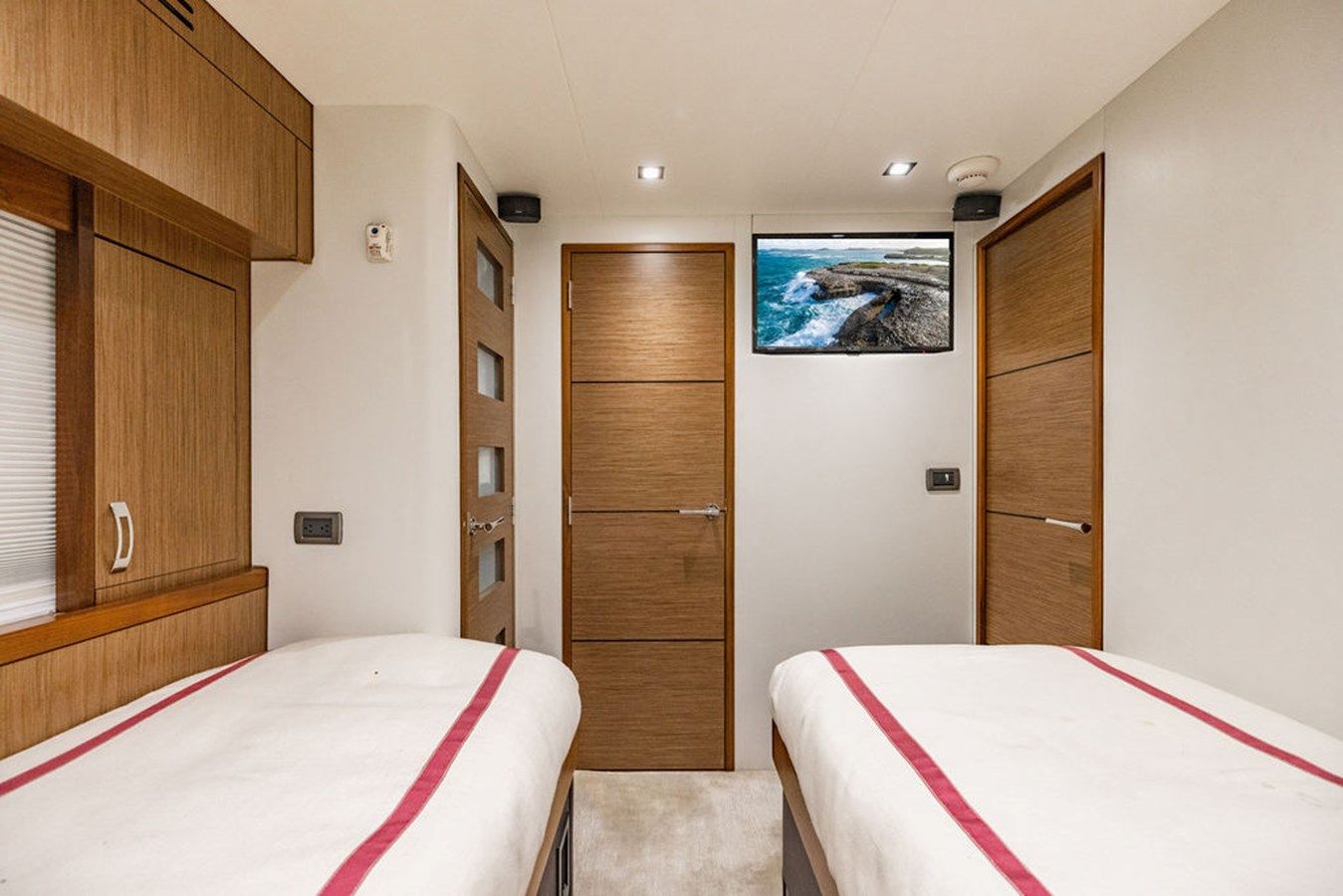 H2ome - Hatteras price