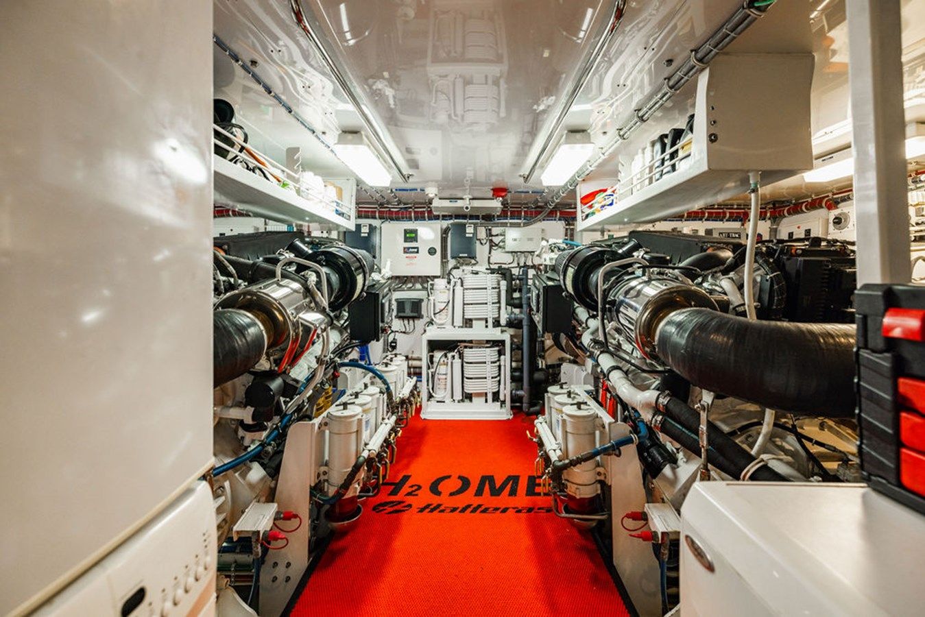 Buy a yacht H2ome 80