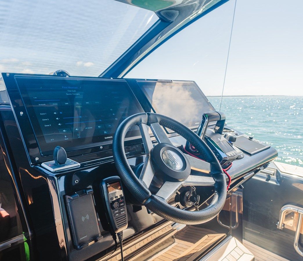 Buy a yacht HEAVY D 2023