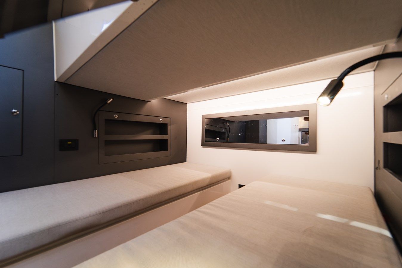 Buy a yacht HEAVY D - PIRELLI