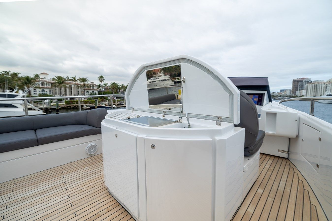 Продажа яхты NAAV