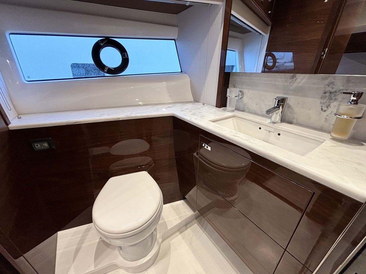 the best price on ALEXANDRA II S78