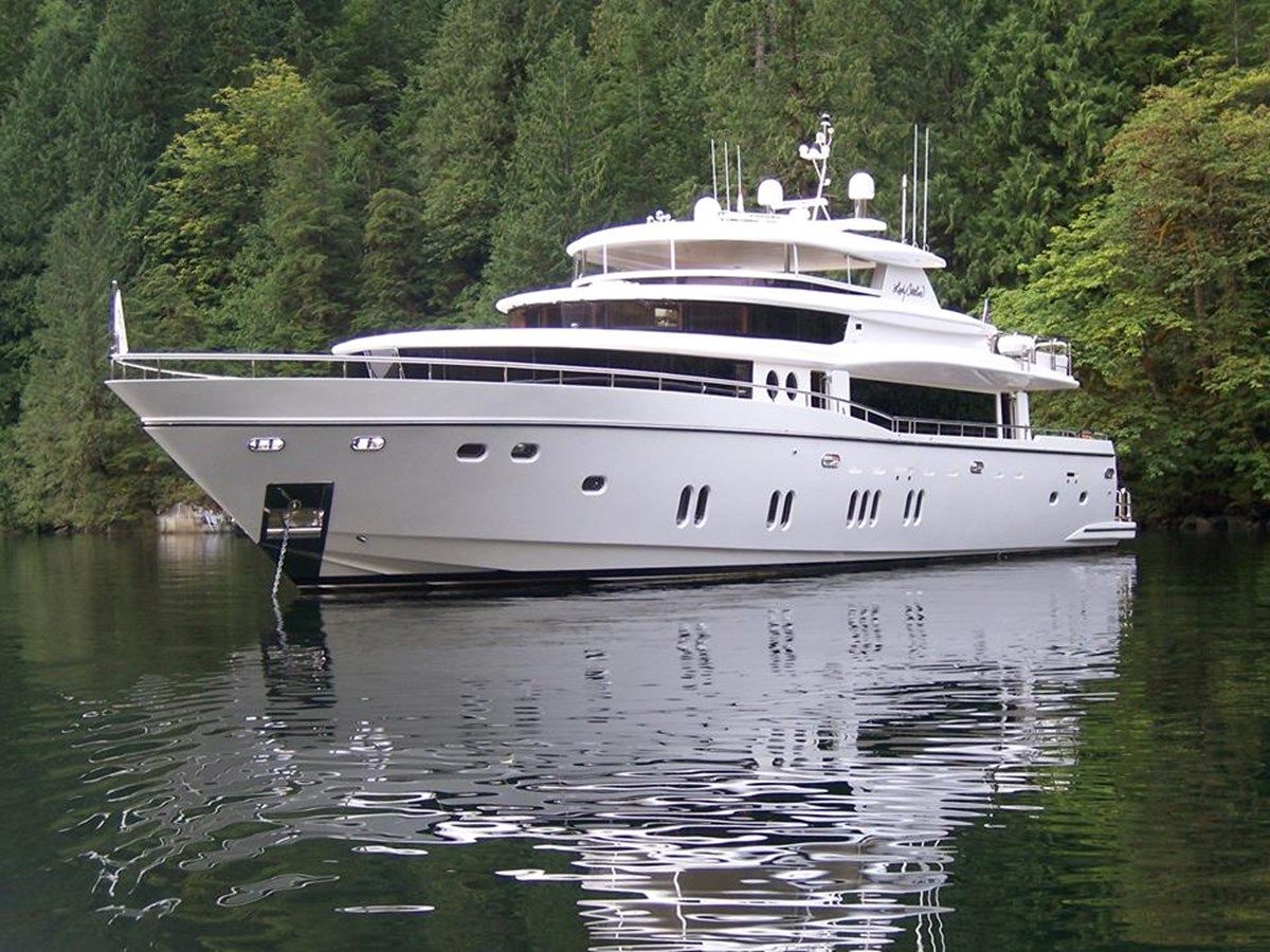 Buy a yacht JOHNSON 110 FLYBRIDGE - Johnson