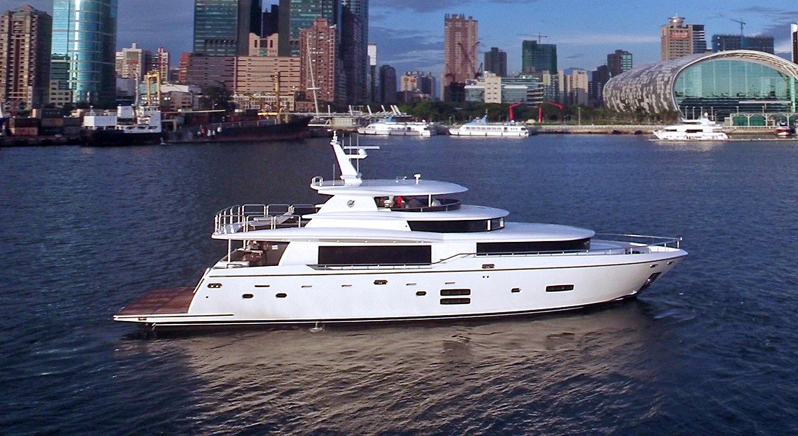 best yacht sales deals JOHNSON 93 OPEN BRIDGE