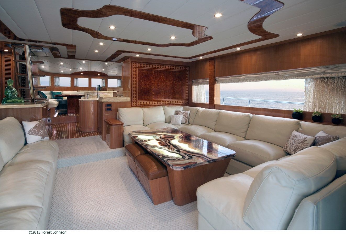 JOHNSON 80' FLYBRIDGE wFISHING COCKPIT FLYBRIDGE wFISHING COCKPIT price