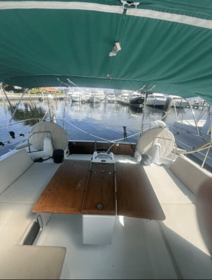 Buy a yacht AQUA Sun Odyssey 490