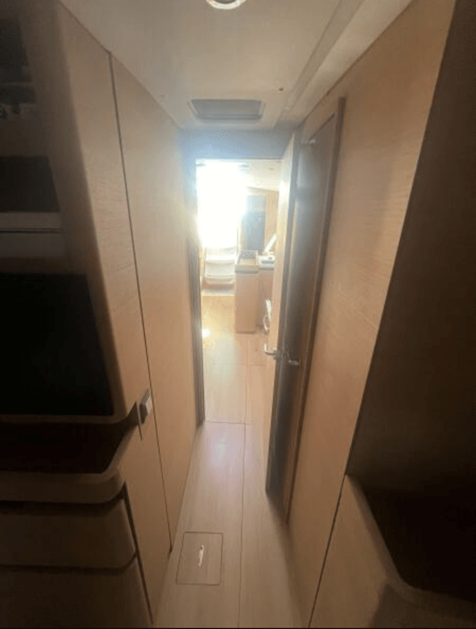 the best price on AQUA