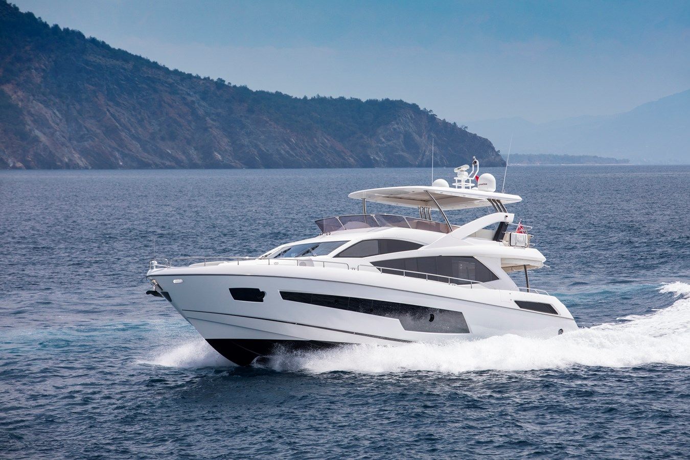 SUNSEEKER 75 YACHT