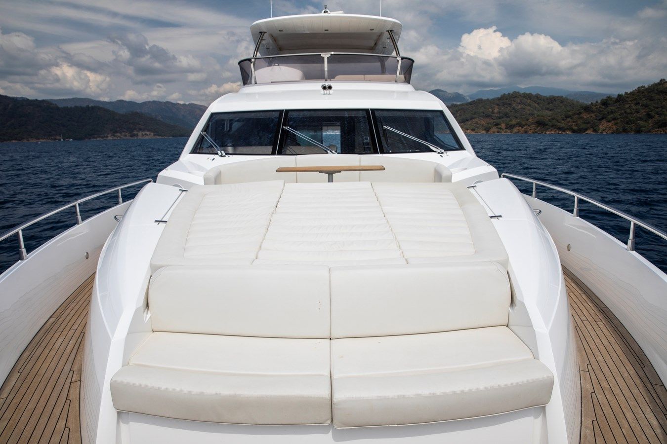 SUNSEEKER 75 YACHT - Sunseeker