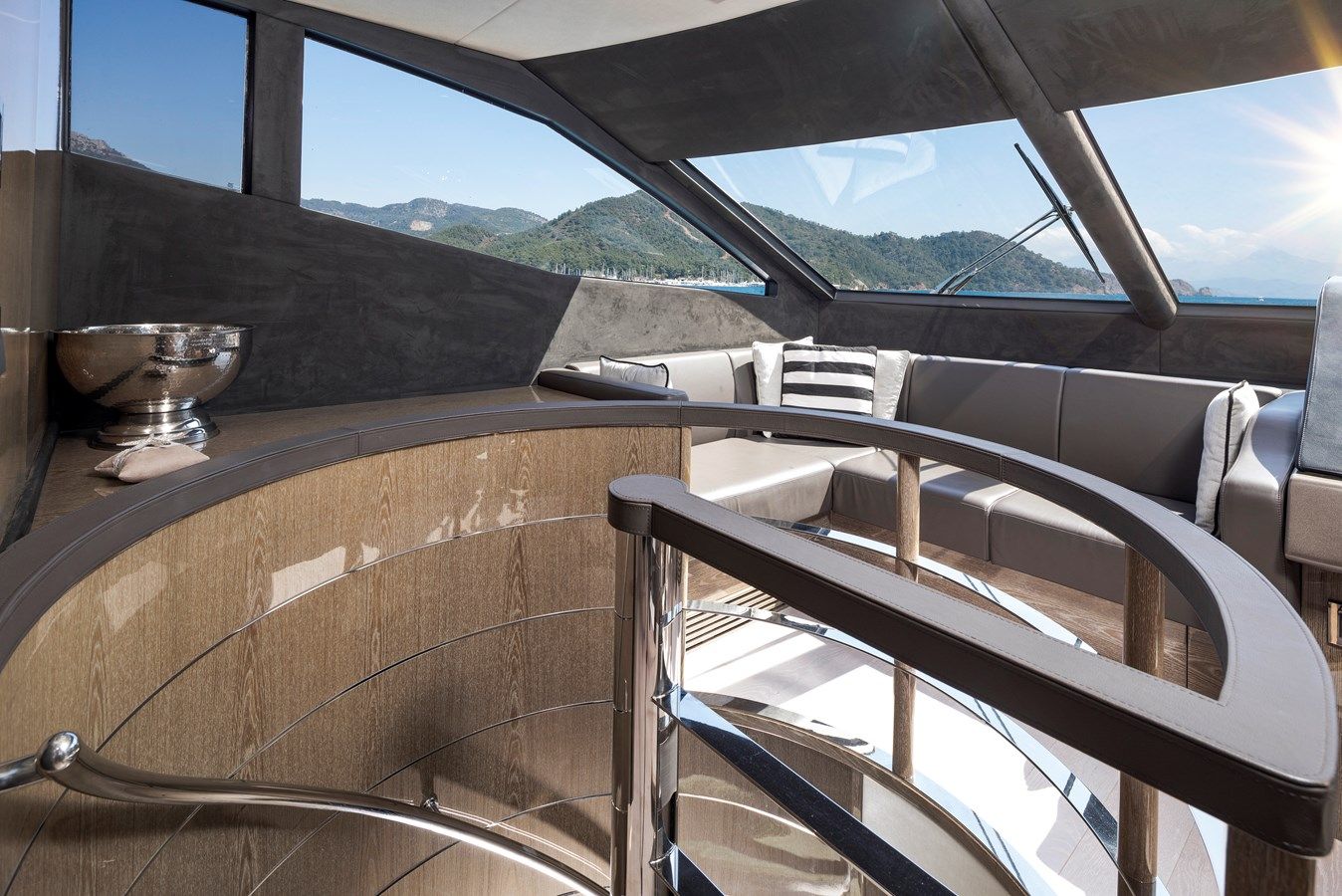 Лучшая цена на SUNSEEKER 75 YACHT - Sunseeker