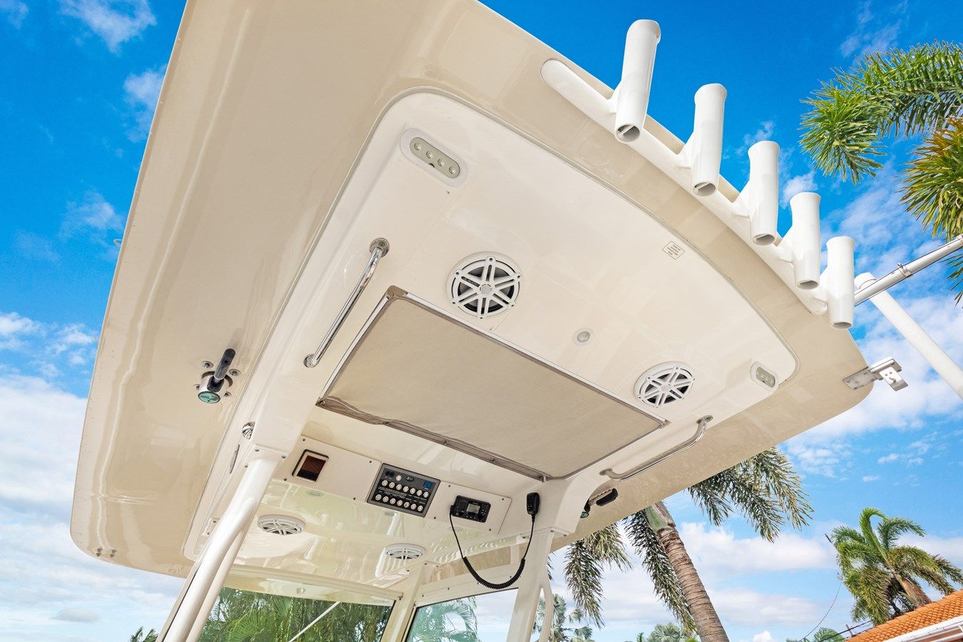 Buy a yacht VITAMIN SEA 2018