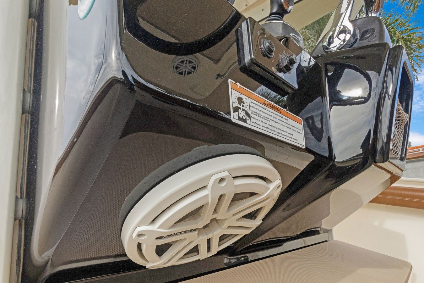 the best price on VITAMIN SEA 320 LXF