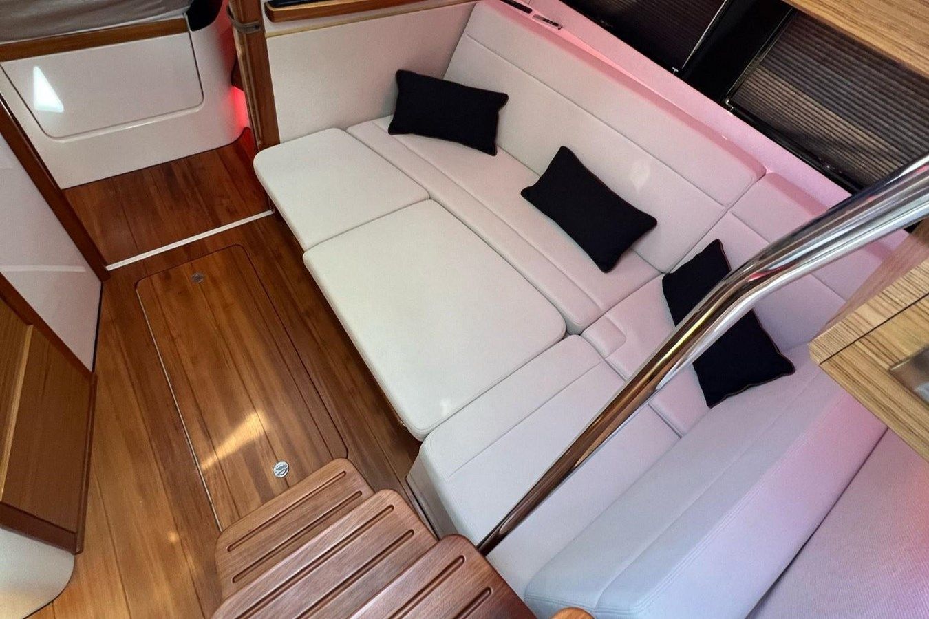 Buy a yacht No Name - Boston Whaler