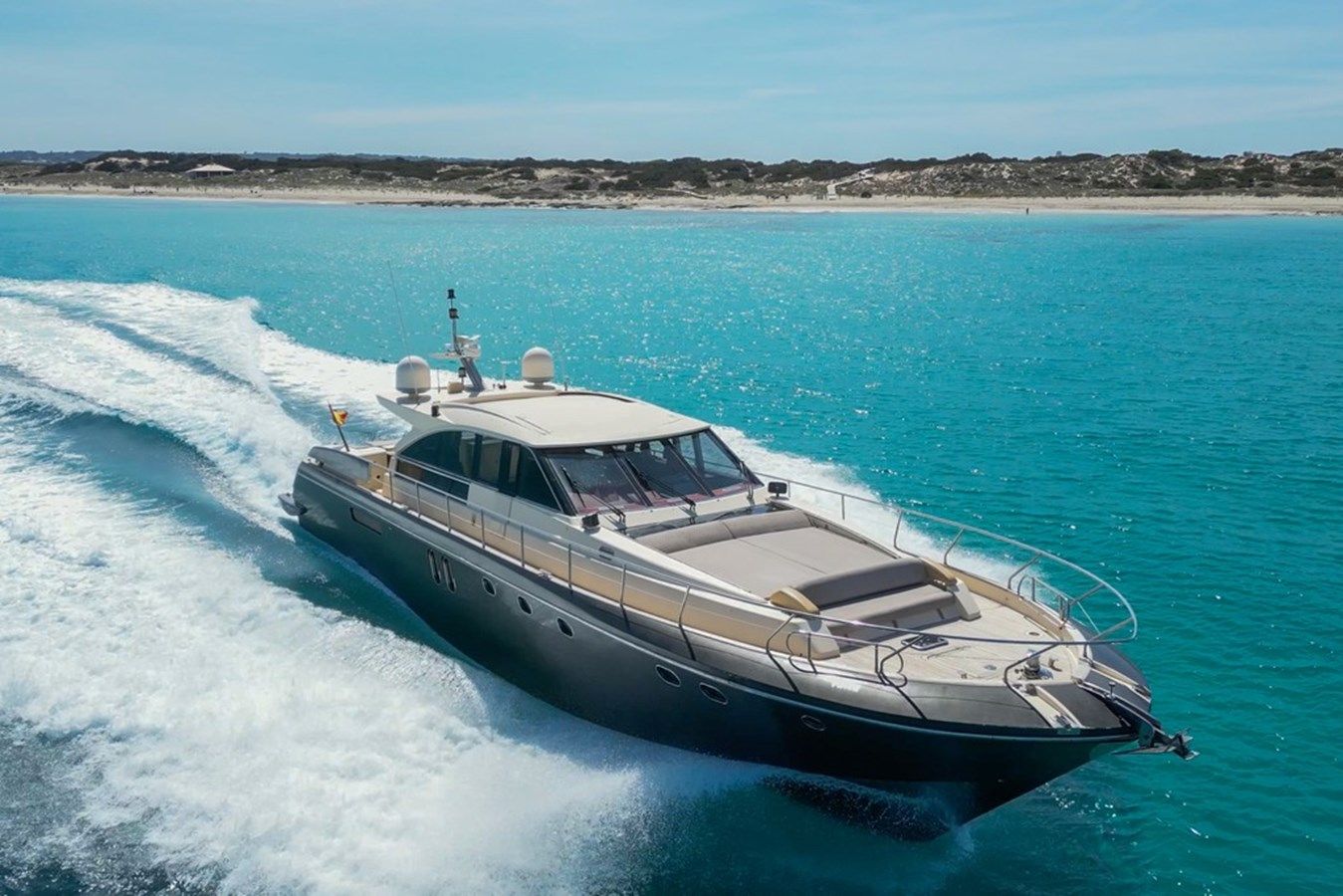 Buy a GUY COUACH 70 67 at Shestakov Yacht Sales