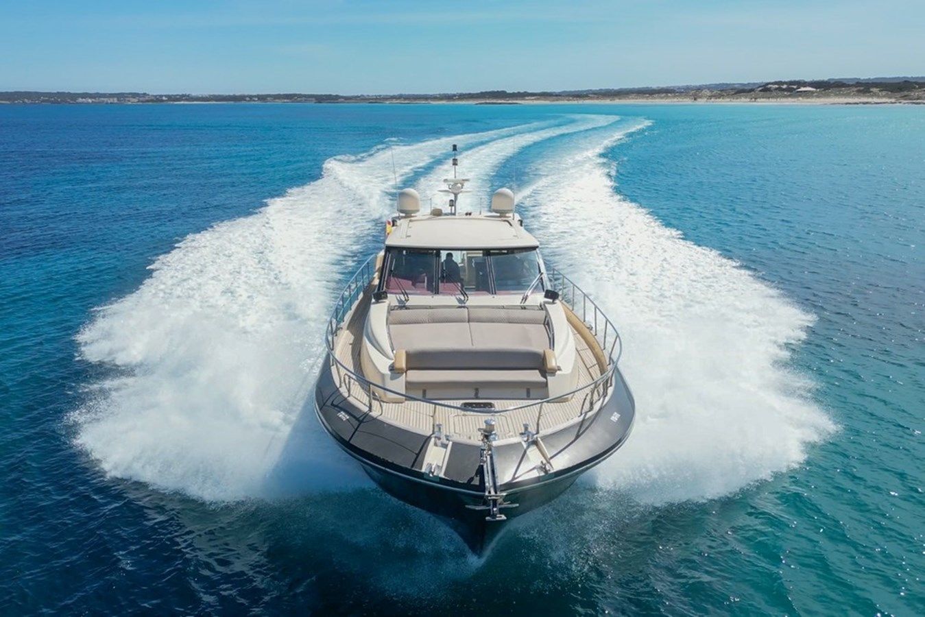 Buy a GUY COUACH 70 2006 at Shestakov Yacht Sales