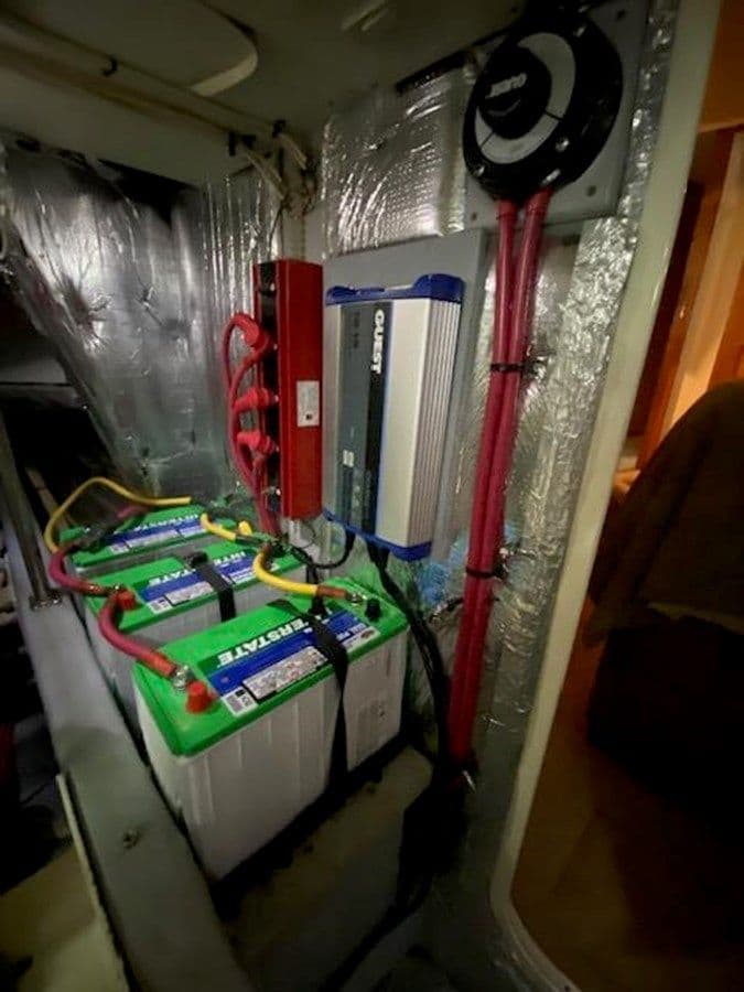 Купить яхту Toes in the Sand в Shestakov Yacht Sales