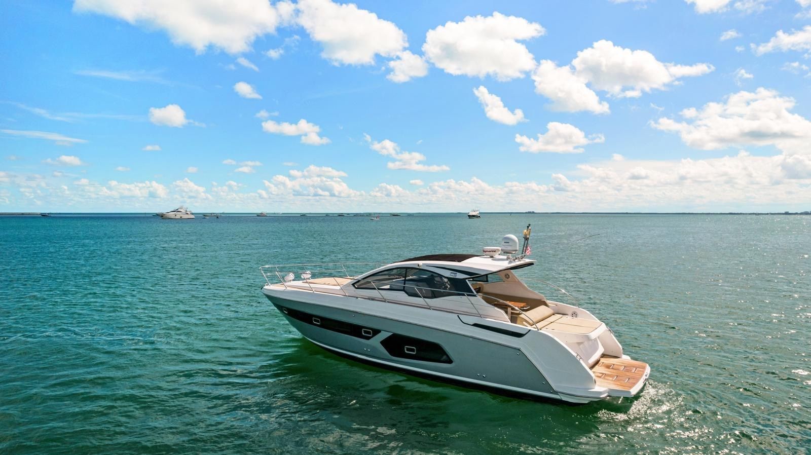 the best price on Azimut Atlantis 43 45