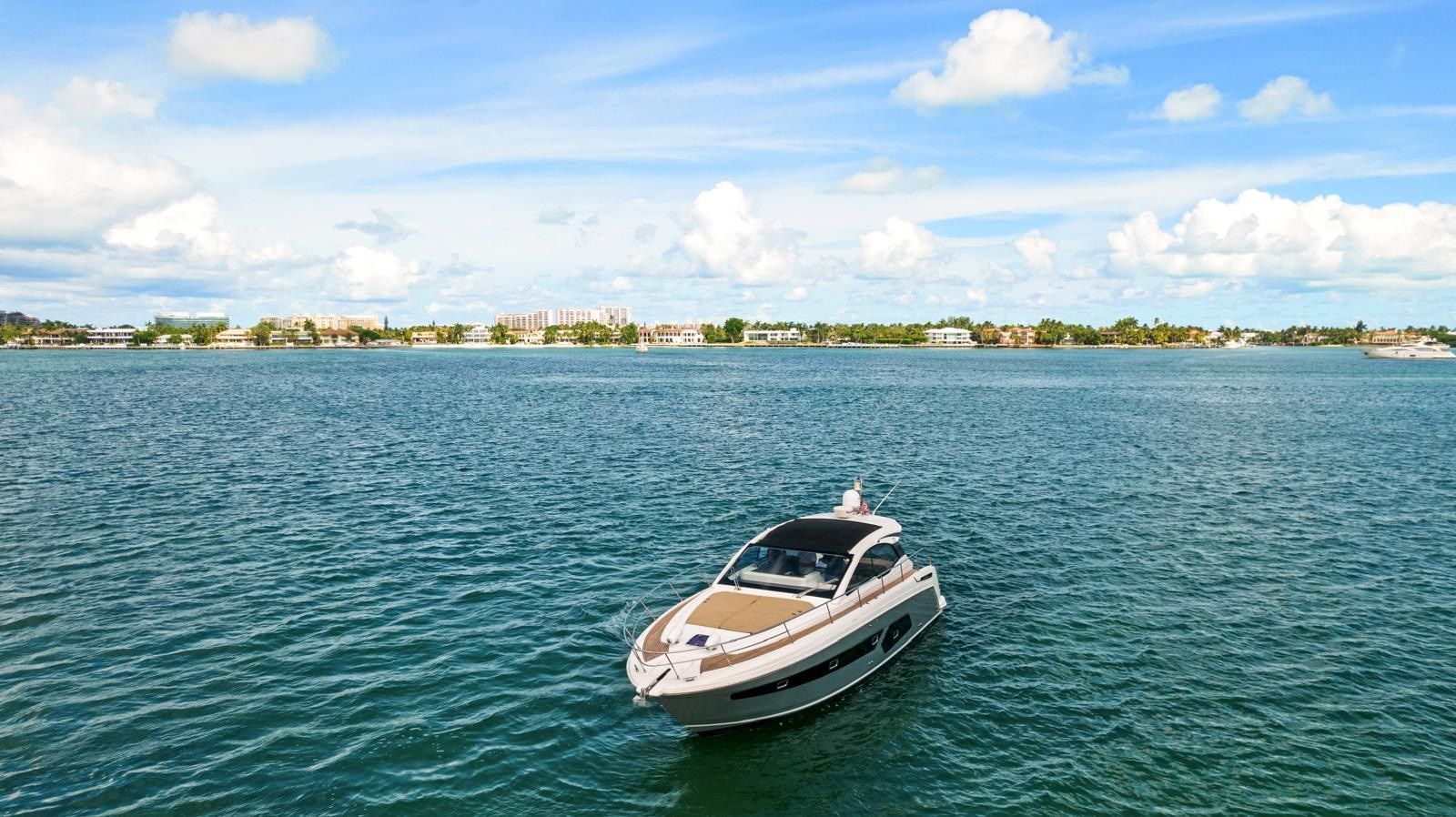 Buy a yacht Azimut Atlantis 43