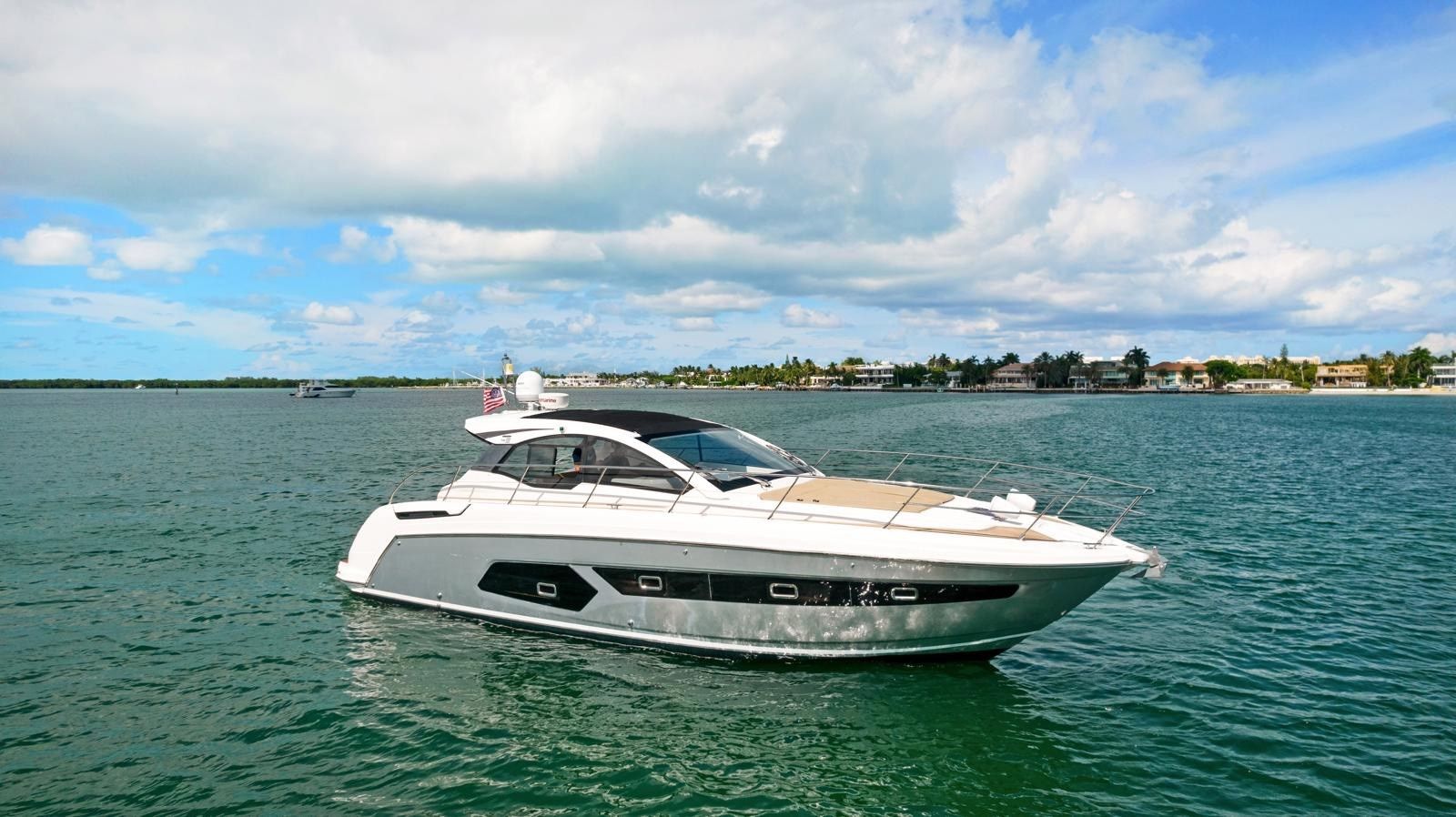 the best price on Azimut Atlantis 43 45