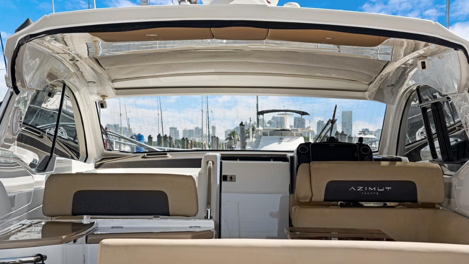 Buy a Azimut Atlantis 43 atlantis 43 at Shestakov Yacht Sales