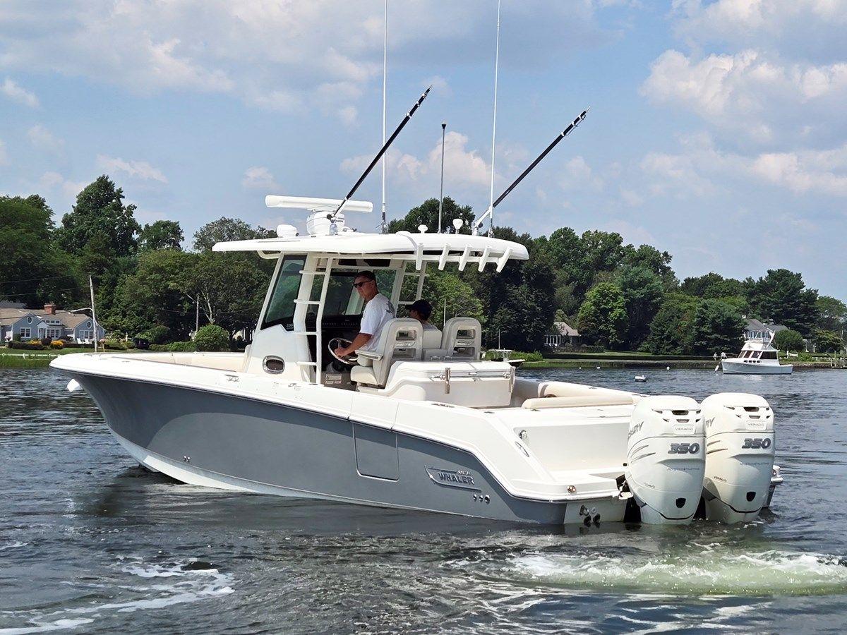 best yacht sales deals Boston Whaler Outrage 33