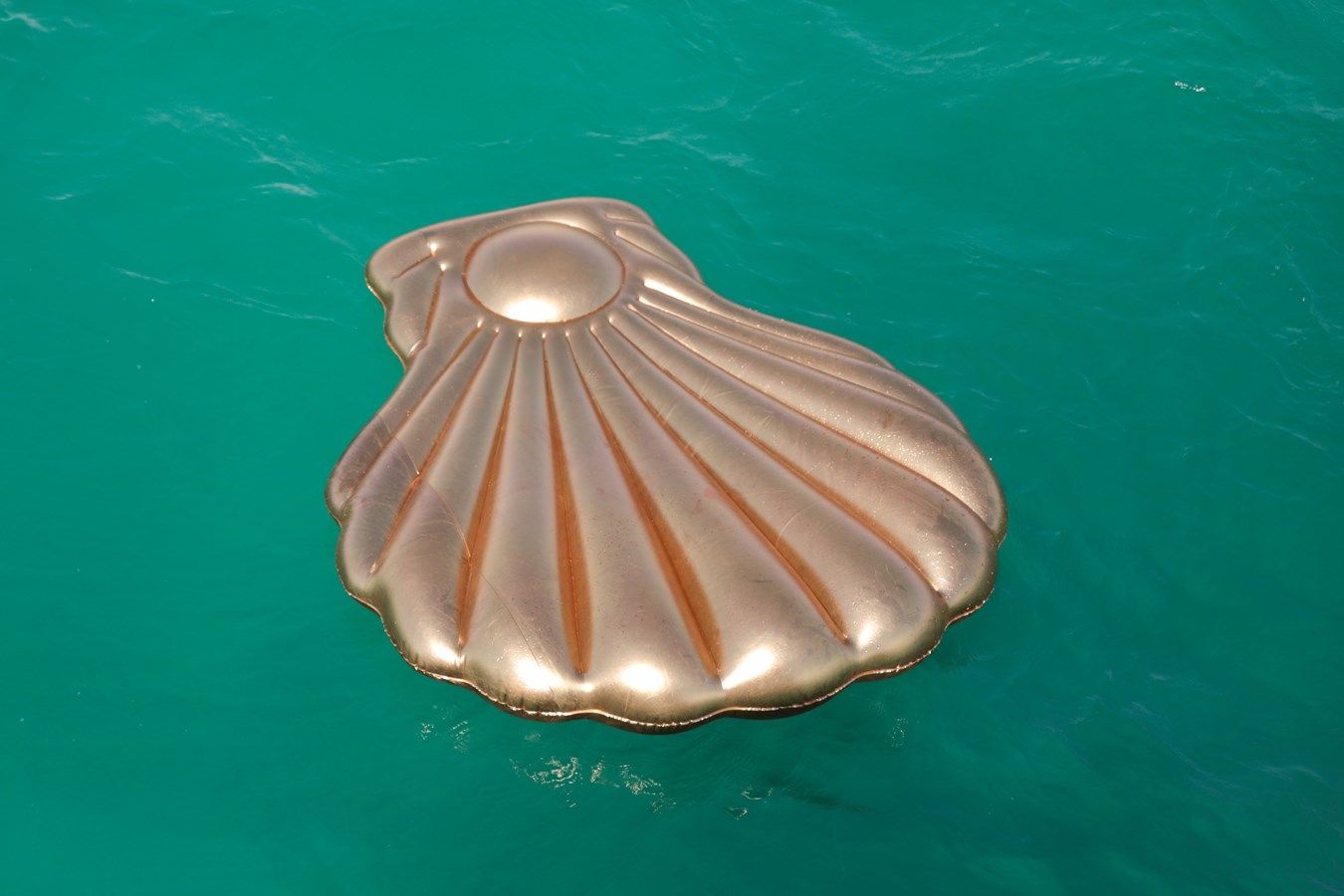 GOLDFINGER 58 2019 price