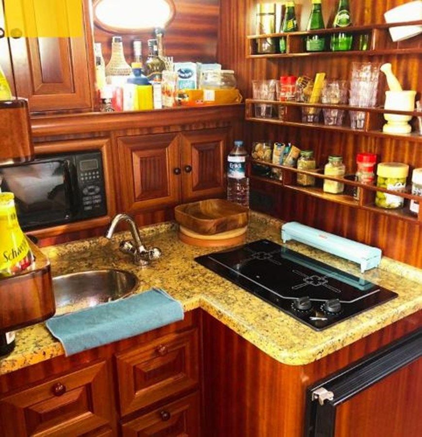 best yacht sales deals C Waves 43