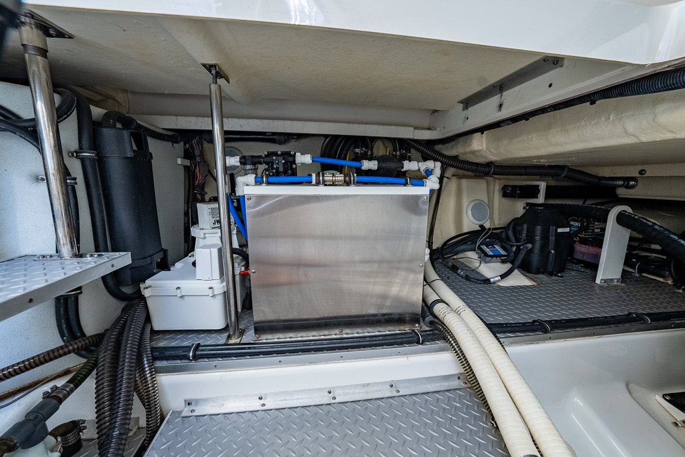 SOUTHERN OFFICE - Formula Boats