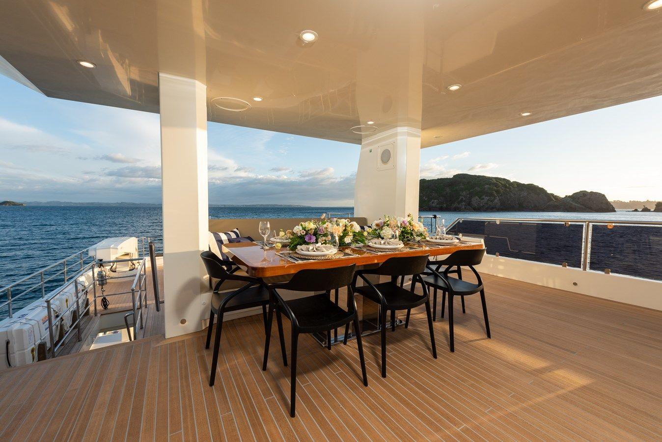 Buy a yacht Nyla 104