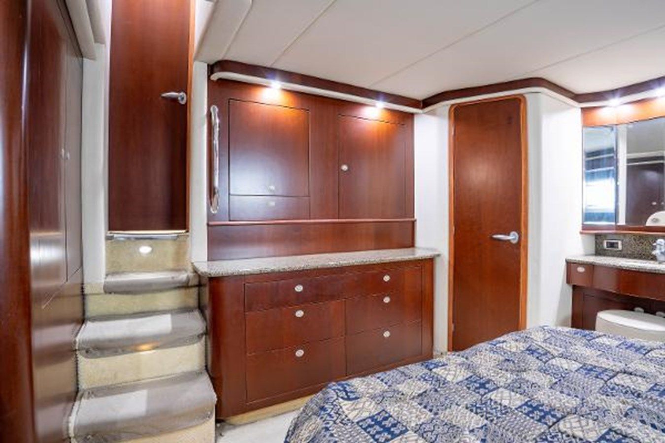 Happy Hour 2005 yacht sale