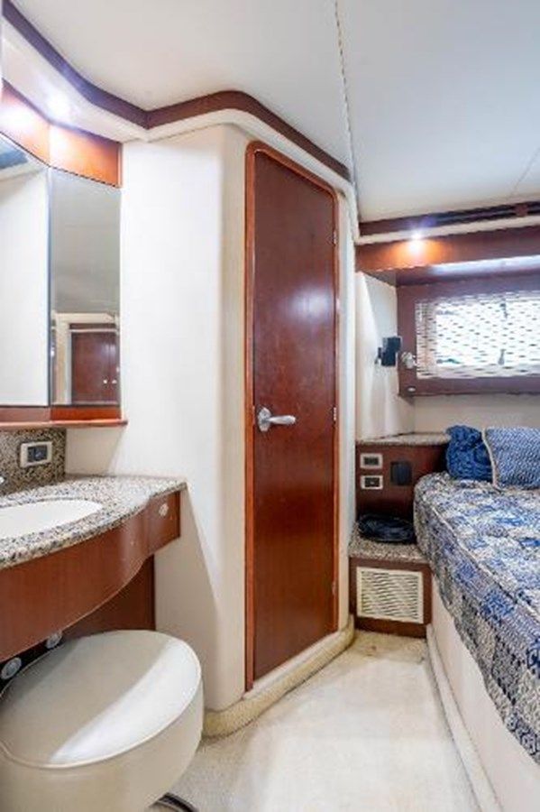 Buy a yacht Happy Hour 48