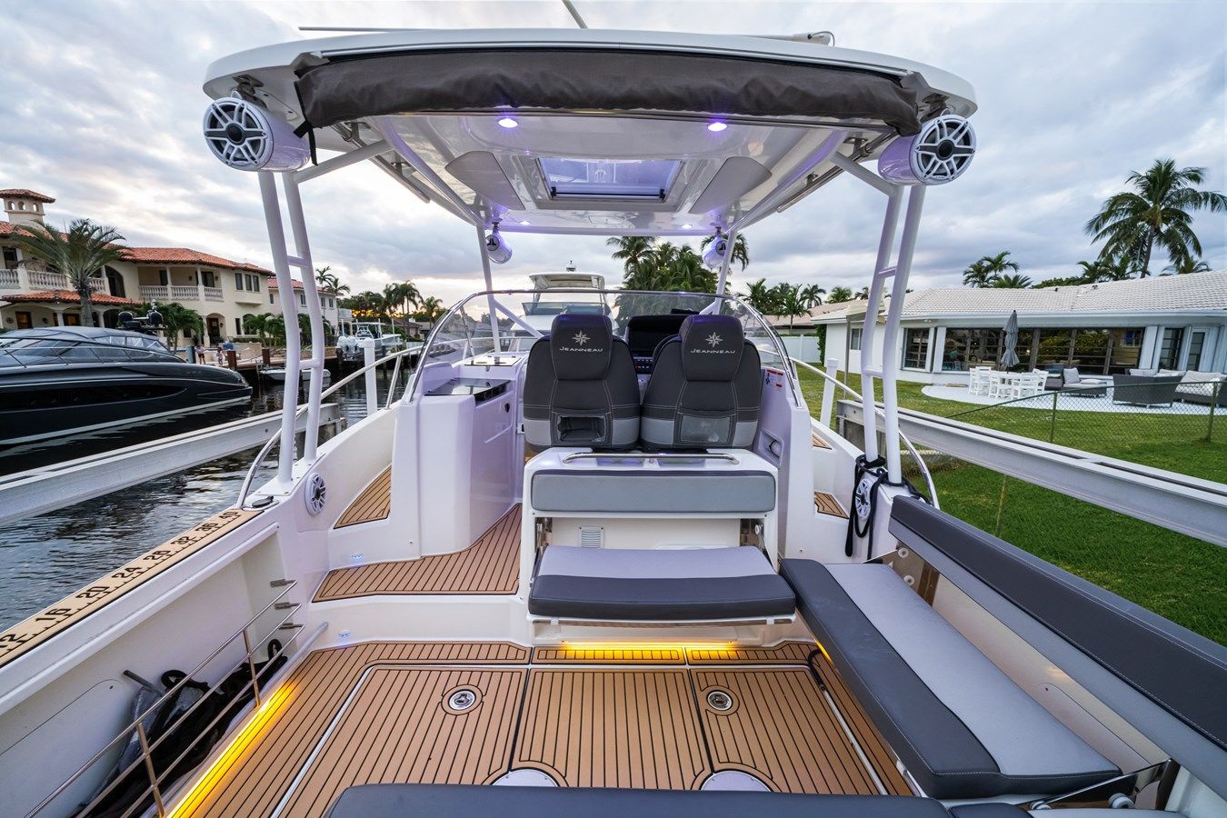 Jeanneau Leader 9.0 WA 2020 yacht sale