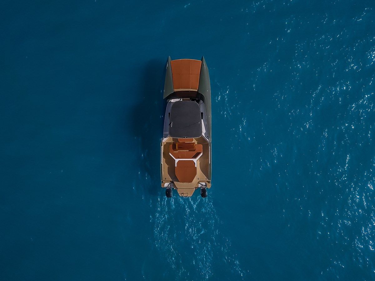 Dr. No - HUTTER YACHTS