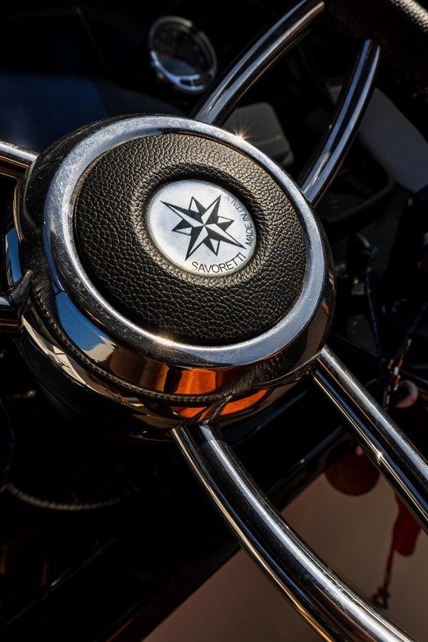 Купить Dr. No - HUTTER YACHTS