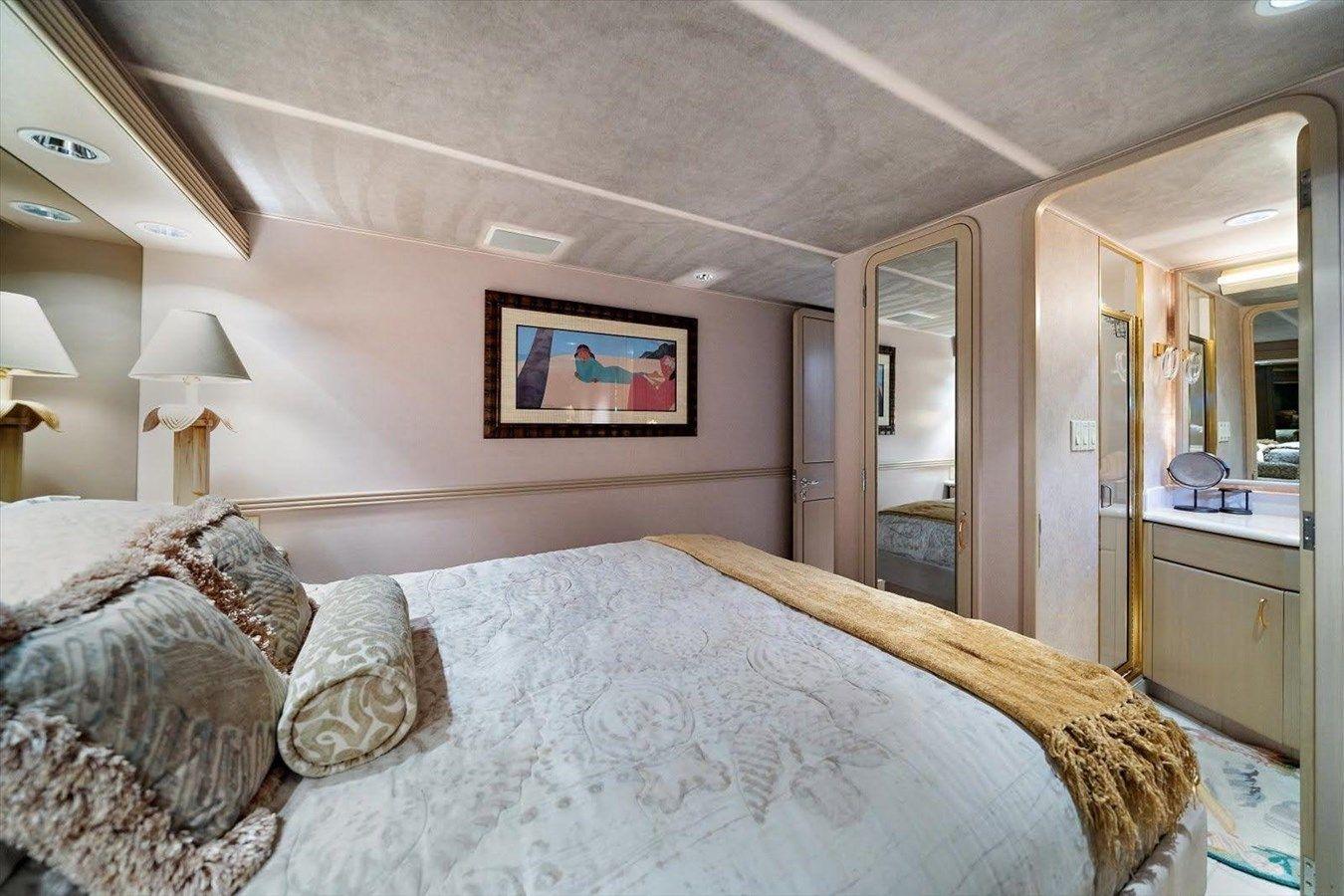 Стоимость яхты Think B.I.G - WESTPORT