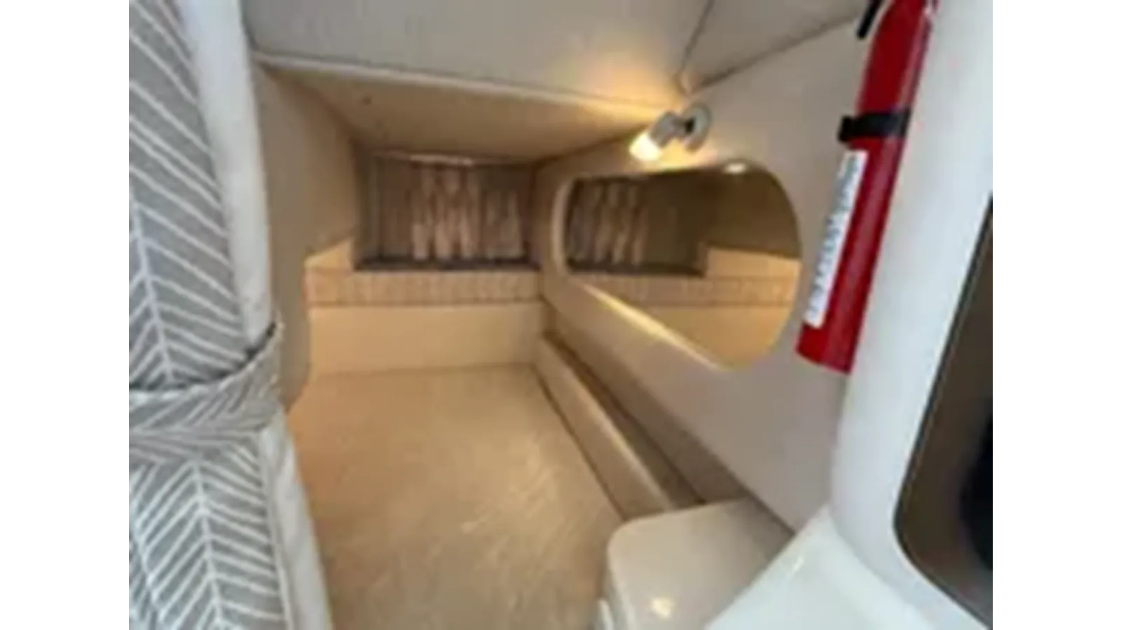 the best price on Sea Ray 270 Sundancer 27