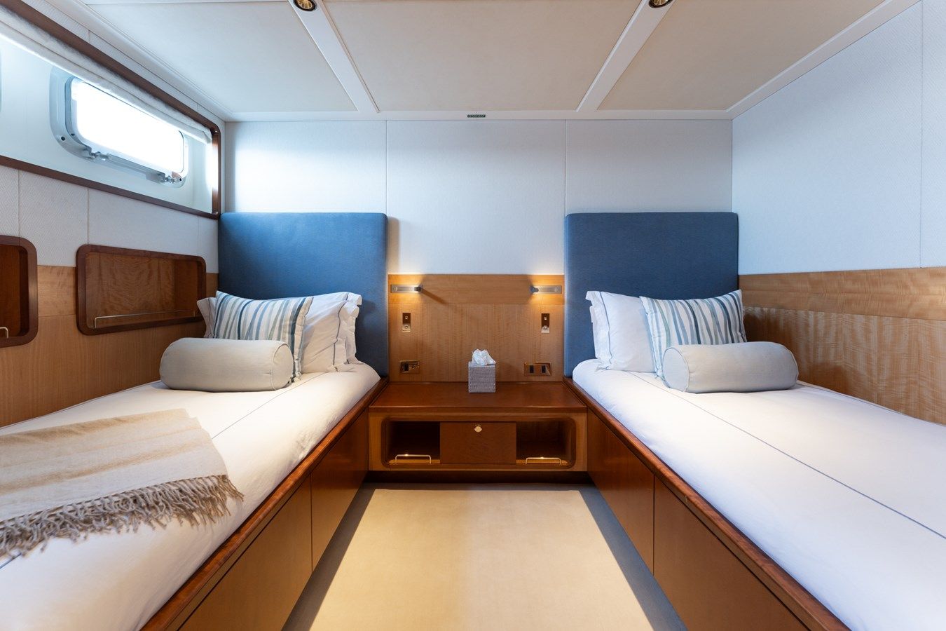 Купить яхту Synthesis 66 139 в Shestakov Yacht Sales